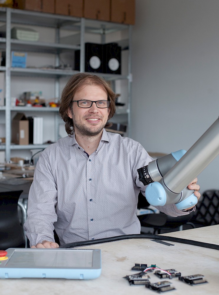 Prof. Stefan Neudecker|Design by Technology